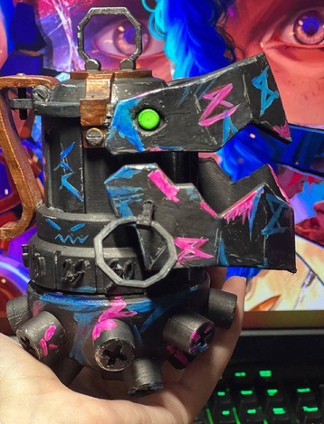Jinx Chomper Glow on dark — 3D Printed Arcane League of Legends Cosplay Prop