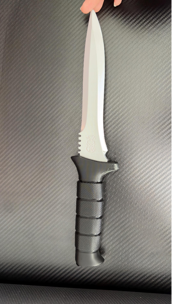 3D printed Leon Kennedy Primal Knife prop from Resident Evil 4