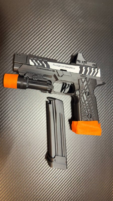 Alligator Snapper Prop — Leon Kennedy Resident Evil Requiem Cosplay